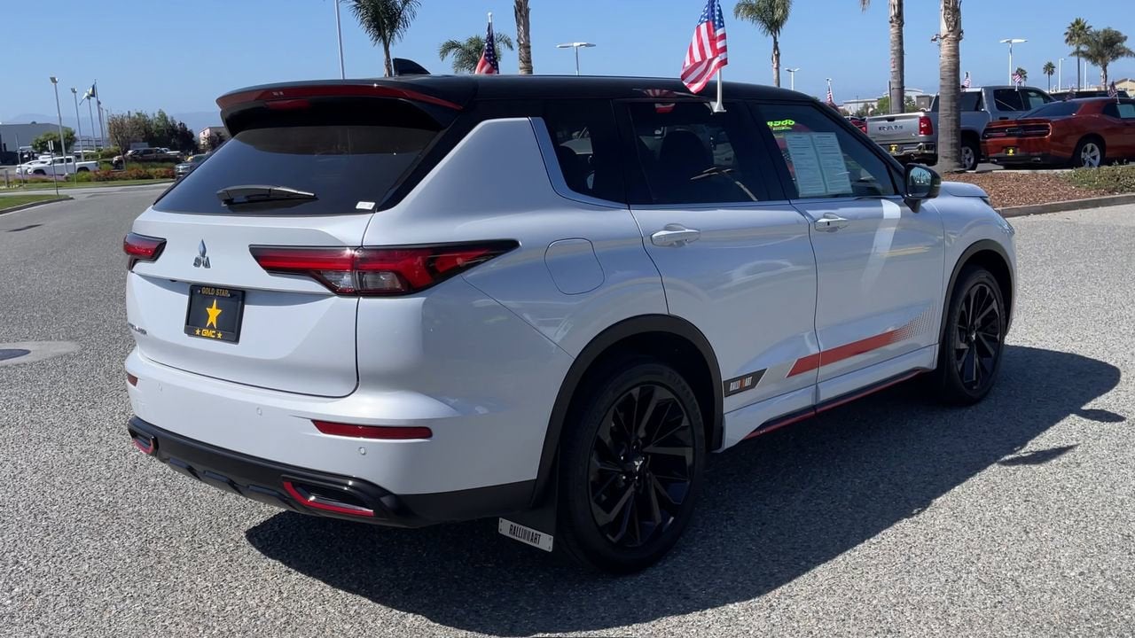 2024 Mitsubishi Outlander SE