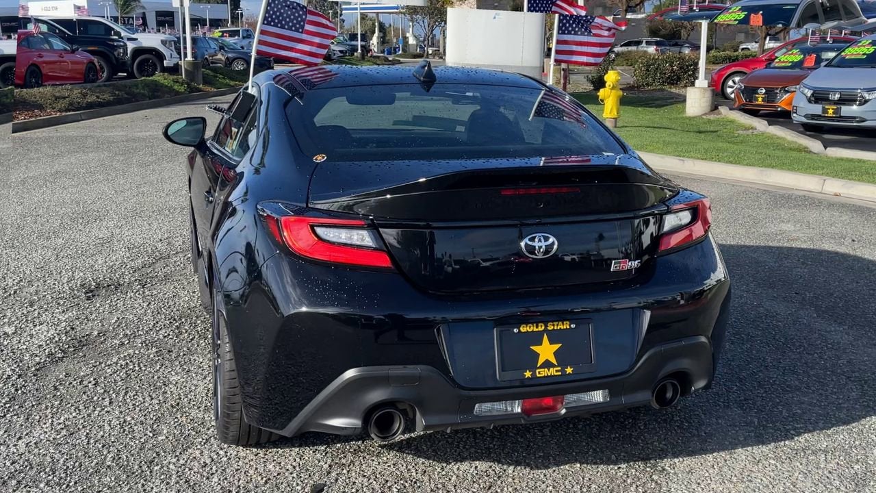 2025 Toyota GR86 Premium