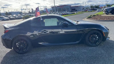 2025 Toyota GR86 Premium