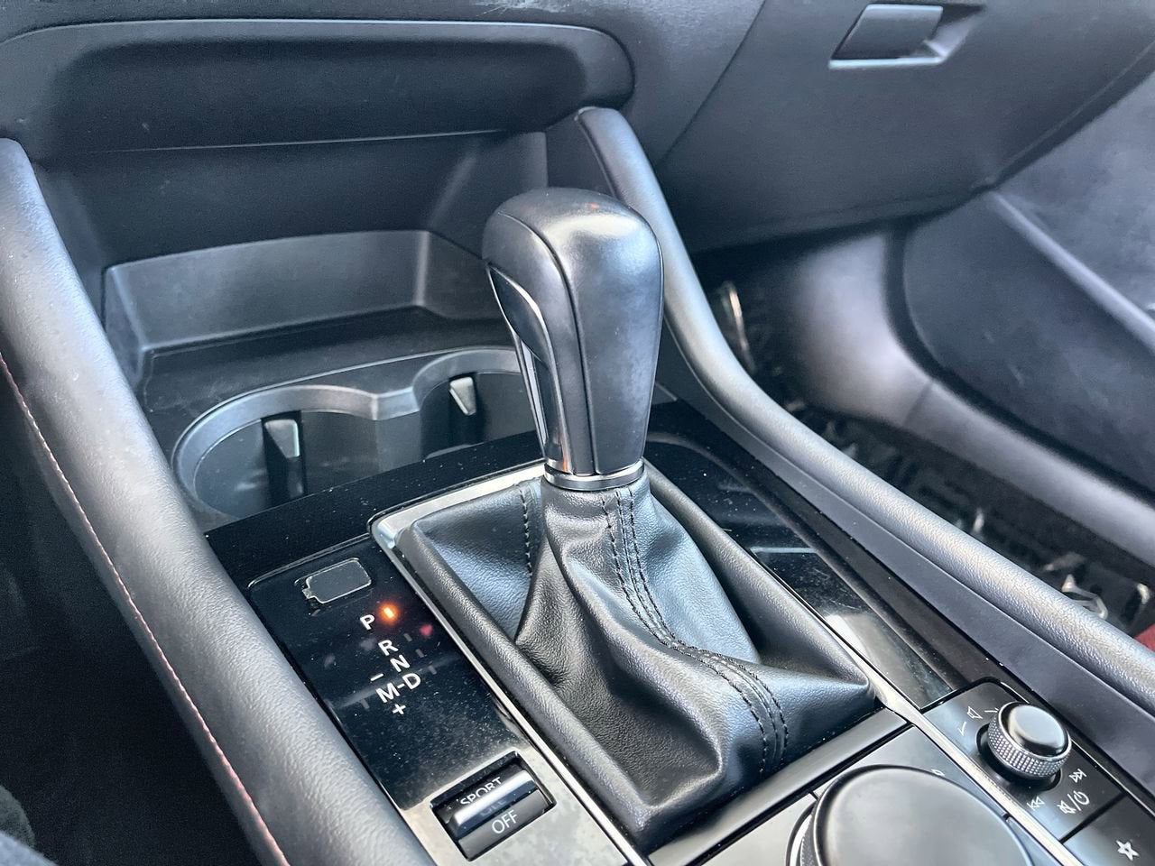 2022 Mazda Mazda3 Sedan Carbon Edition