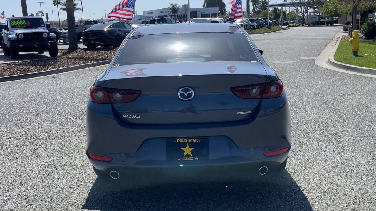 2022 Mazda Mazda3 Sedan Carbon Edition