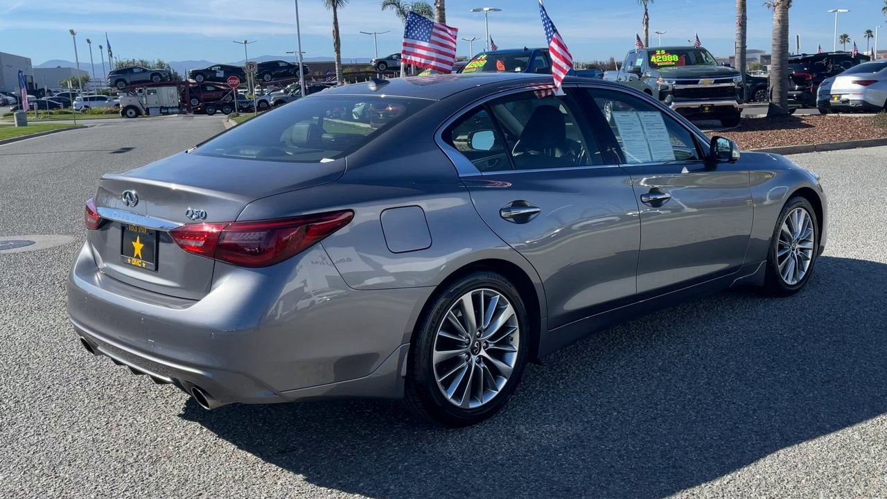 2023 INFINITI Q50 LUXE