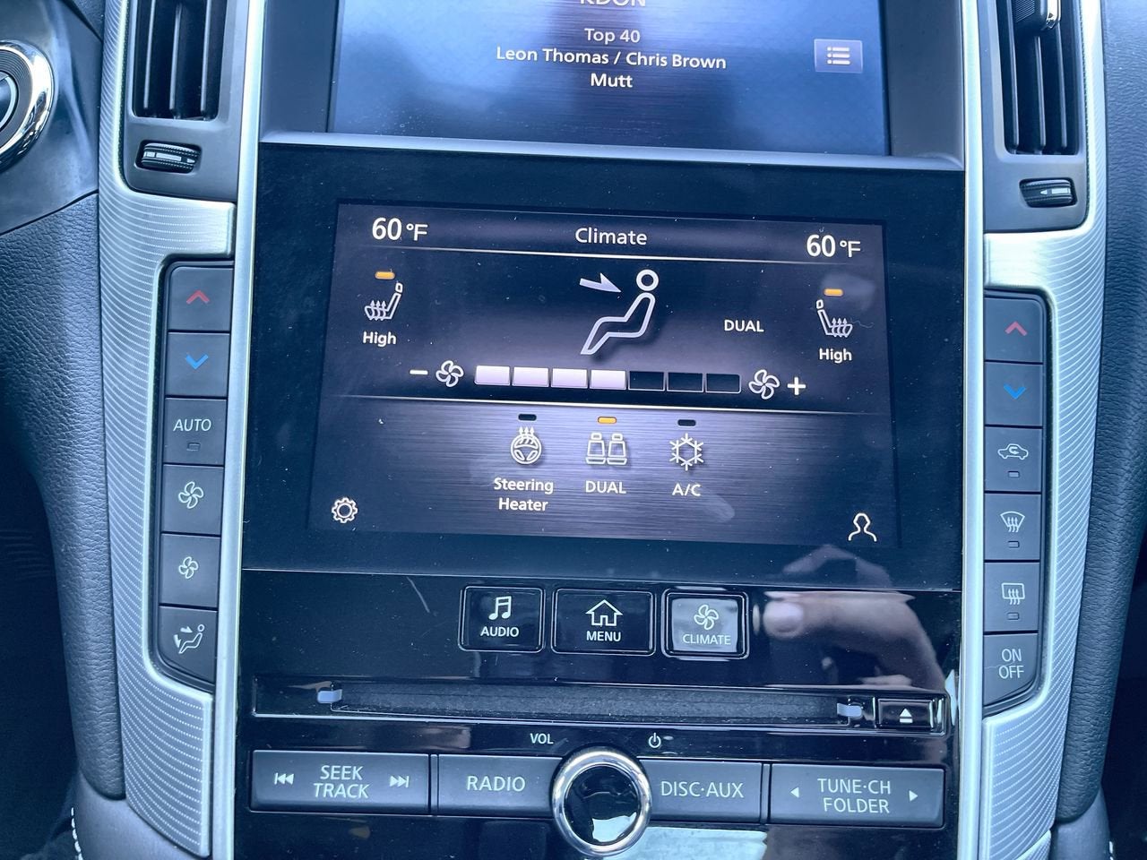 2022 INFINITI Q50 LUXE