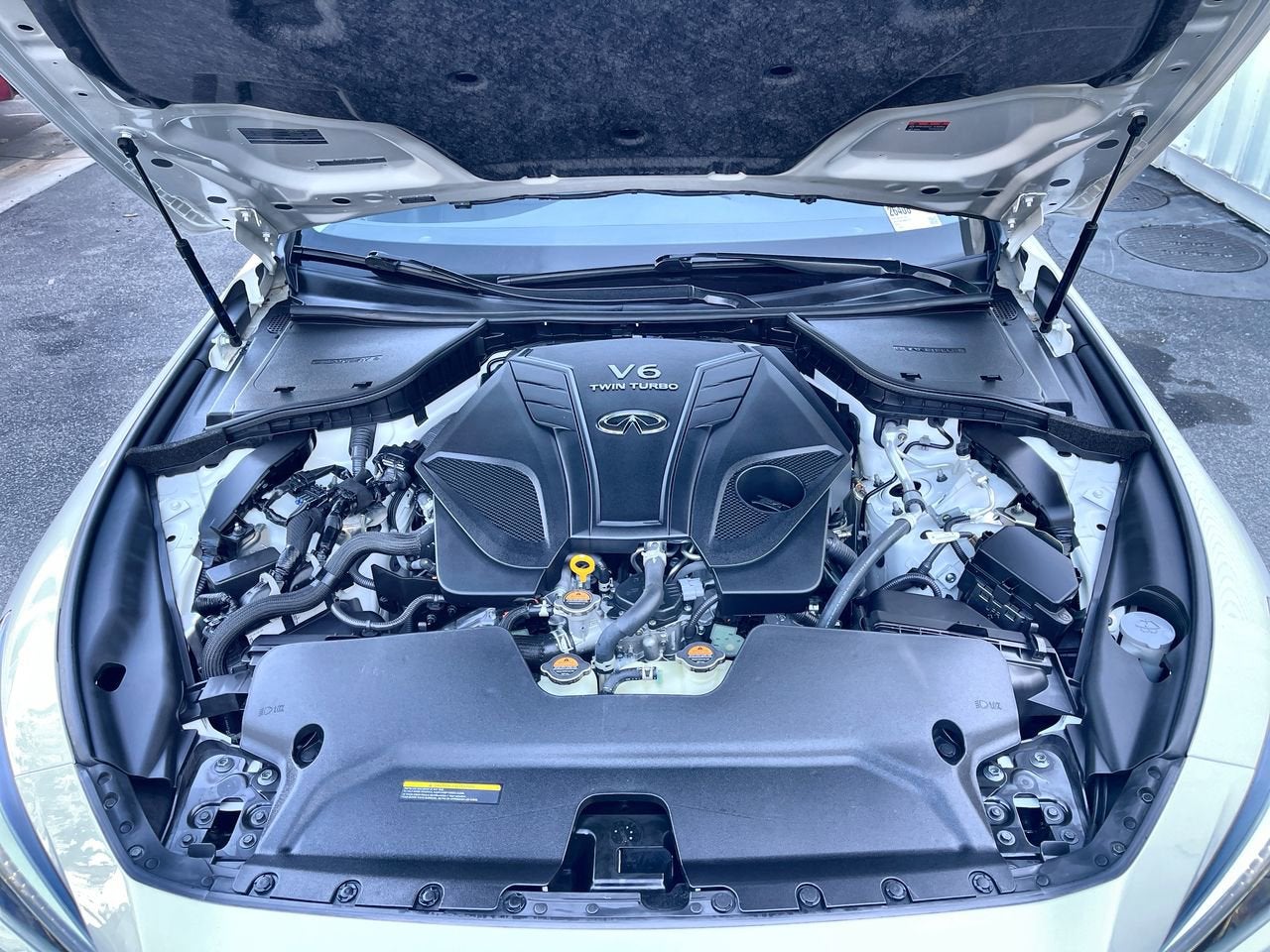 2022 INFINITI Q50 LUXE