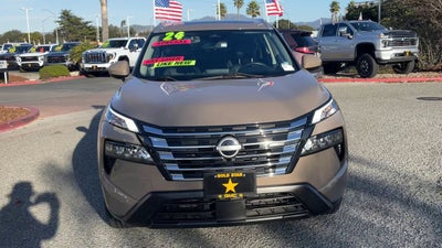 2024 Nissan Rogue SV