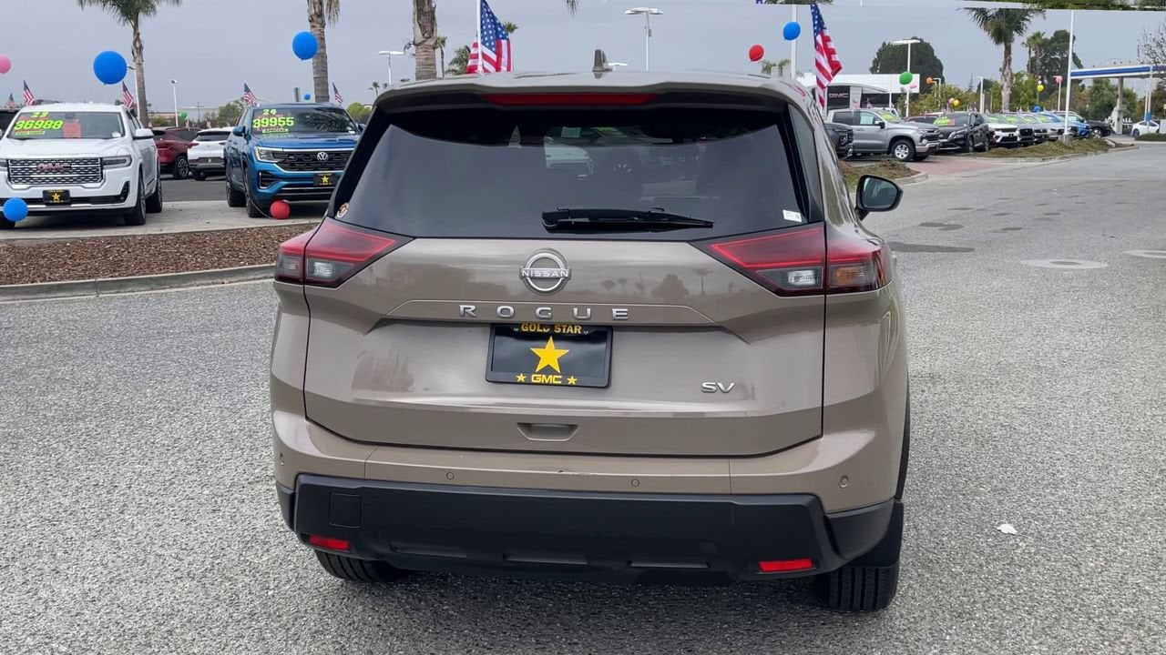 2024 Nissan Rogue SV