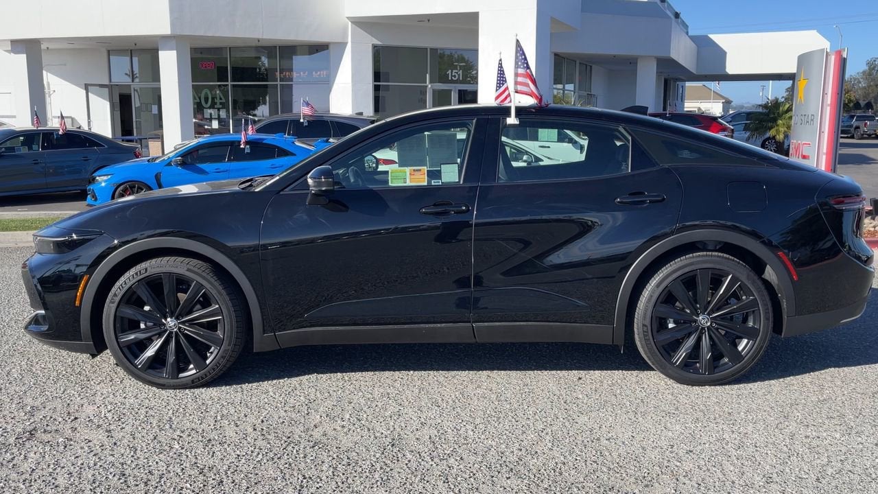 2025 Toyota Crown XLE