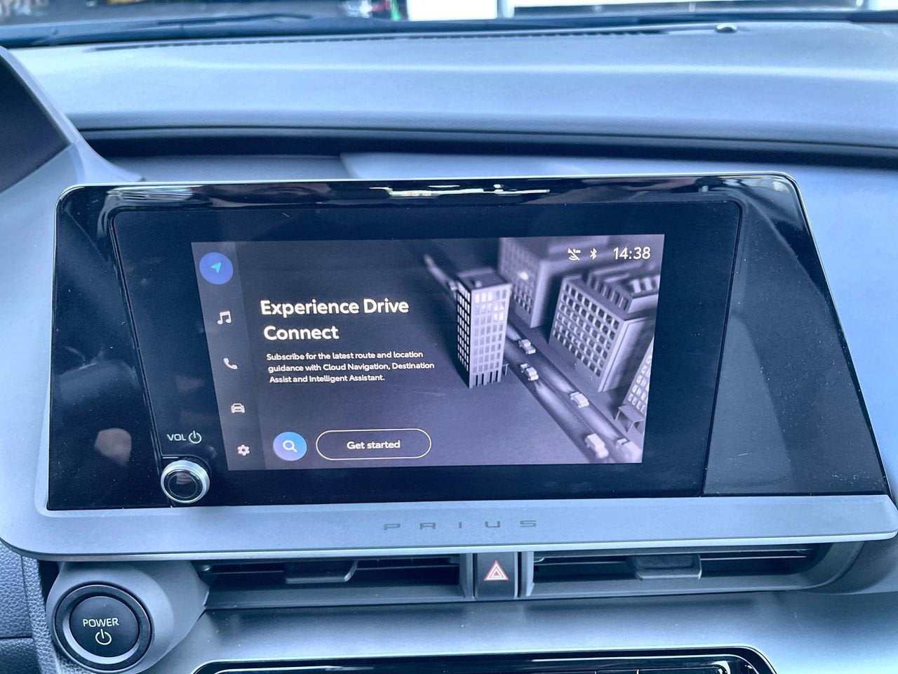 2025 Toyota Prius LE