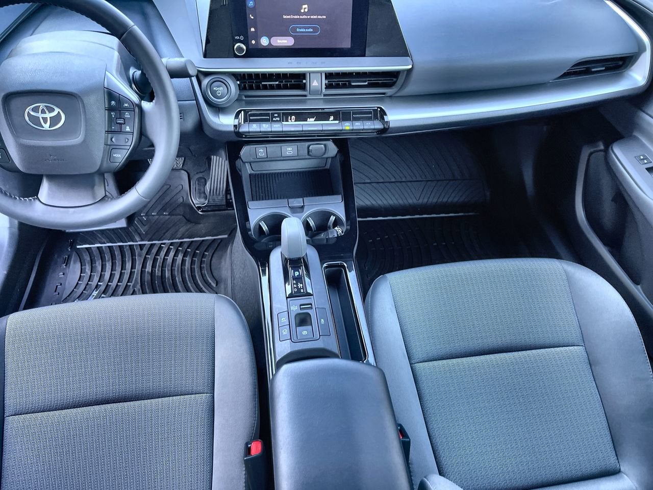 2025 Toyota Prius LE