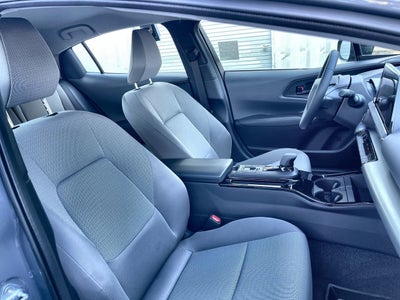 2025 Toyota Prius LE