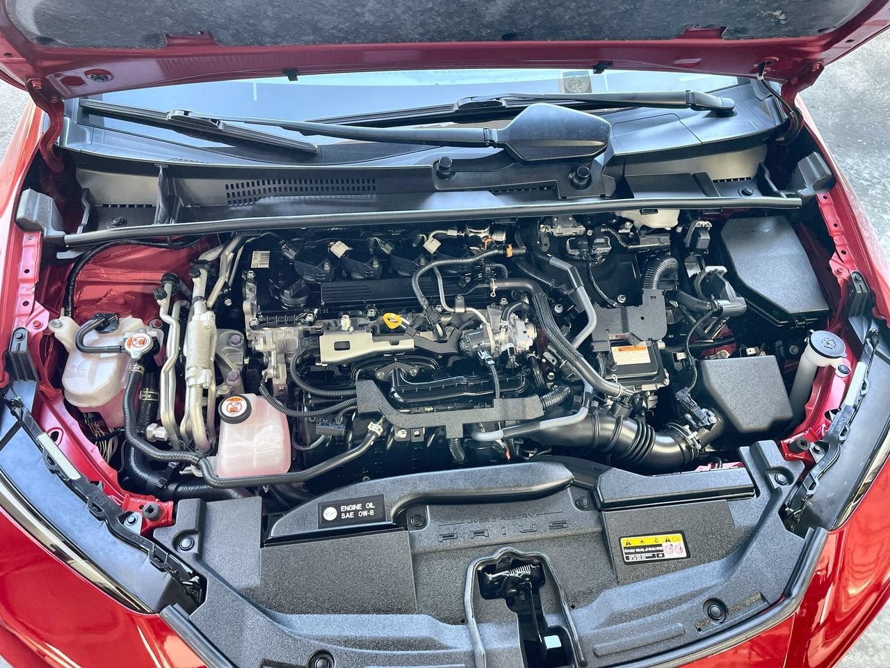2026 Toyota Prius Plug-In Hybrid SE