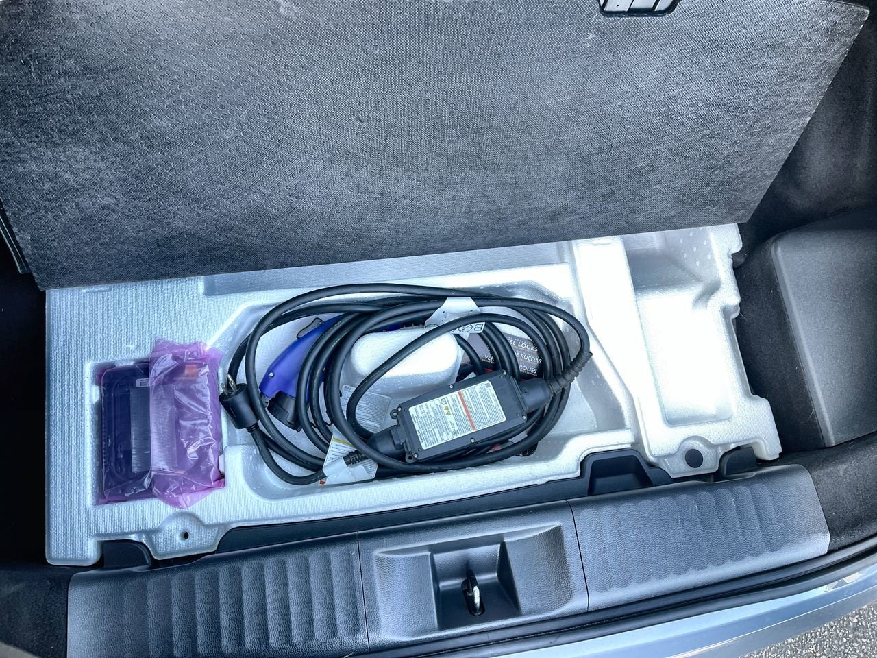 2024 Toyota Prius Prime SE