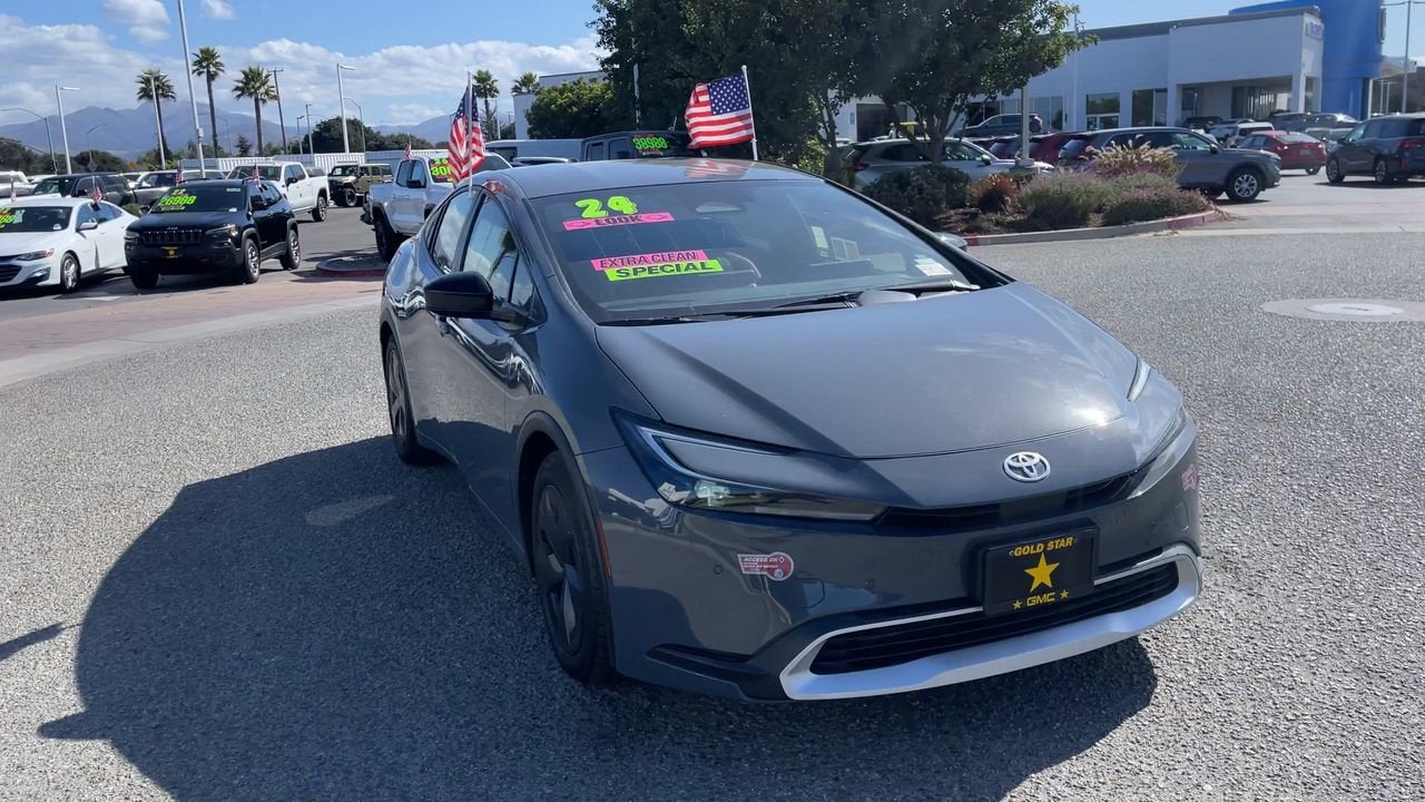 2024 Toyota Prius Prime SE