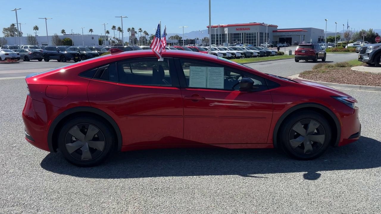 2024 Toyota Prius Prime SE