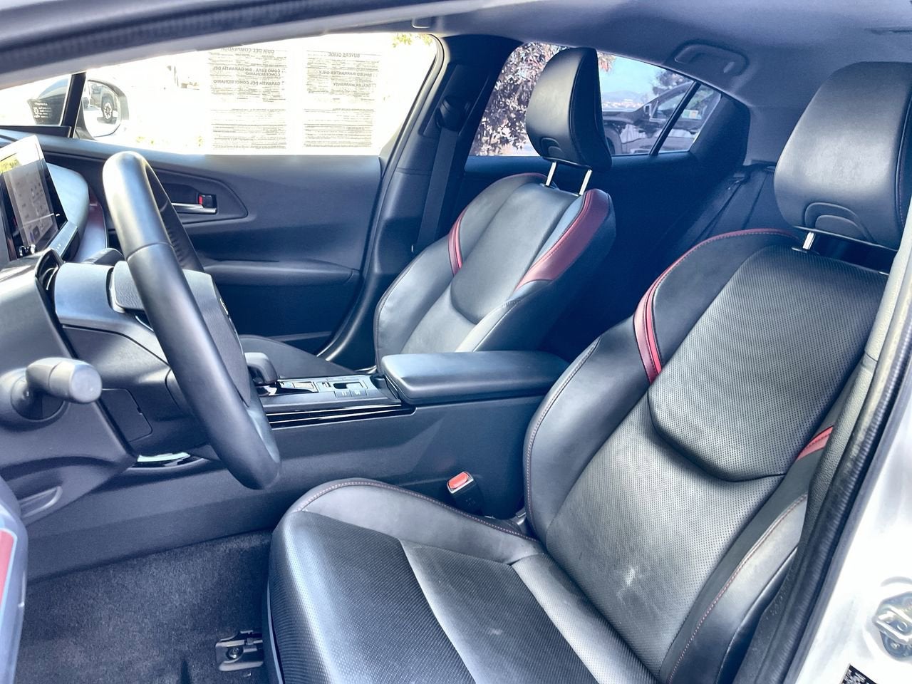 2024 Toyota Prius Prime SE