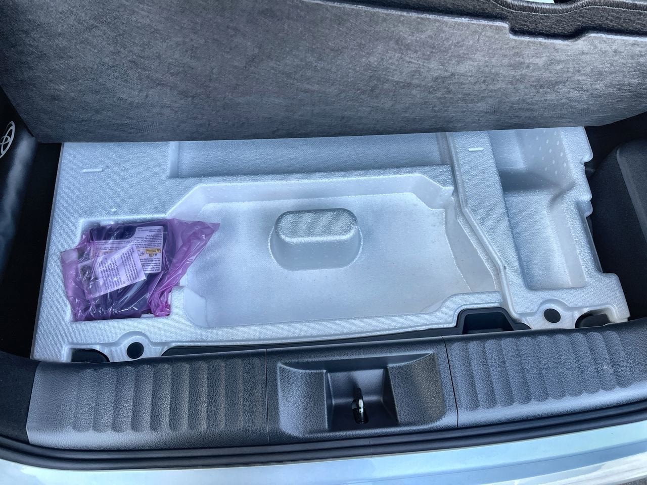 2024 Toyota Prius Prime SE