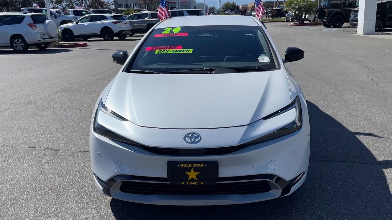 2024 Toyota Prius Prime SE