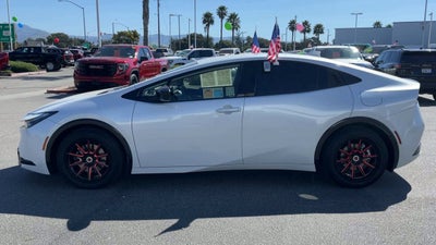 2024 Toyota Prius Prime SE