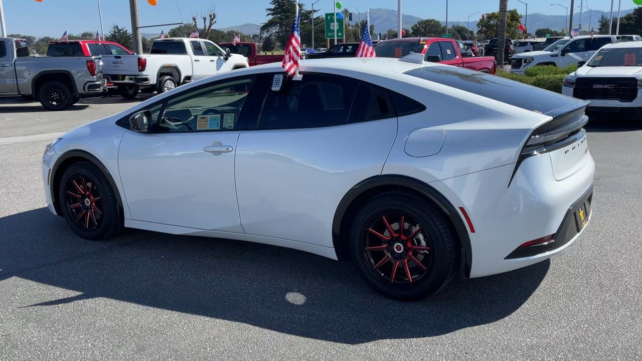 2024 Toyota Prius Prime SE