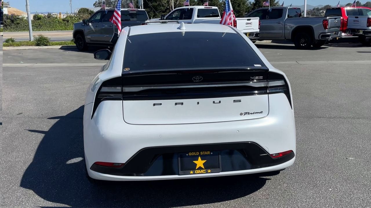 2024 Toyota Prius Prime SE