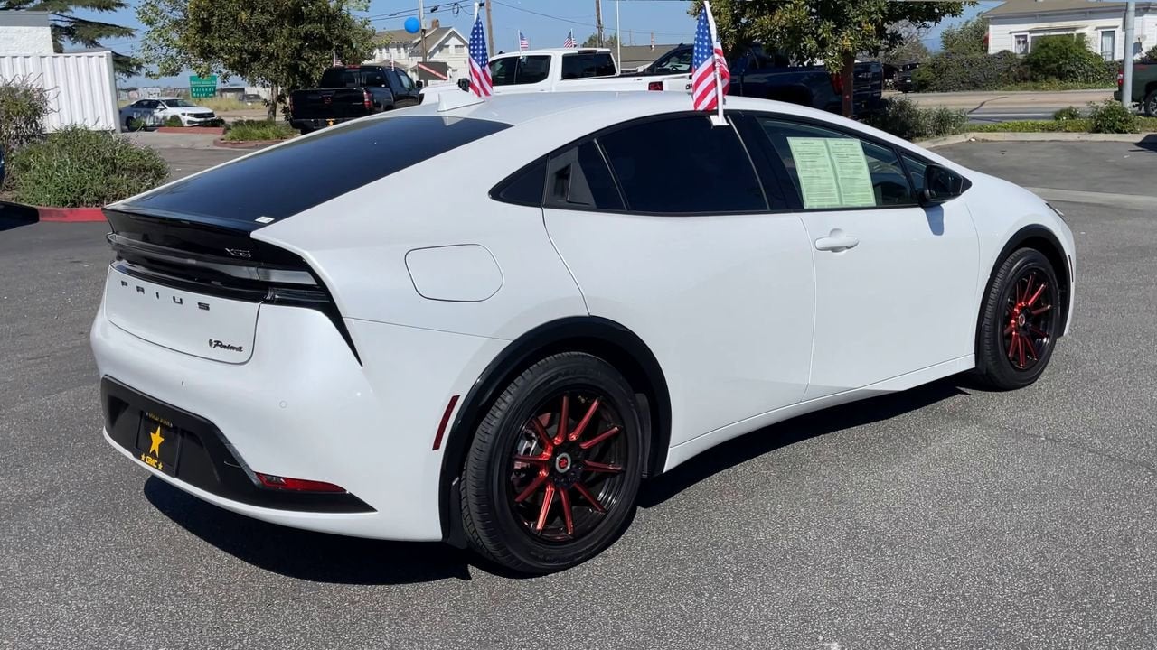 2024 Toyota Prius Prime SE