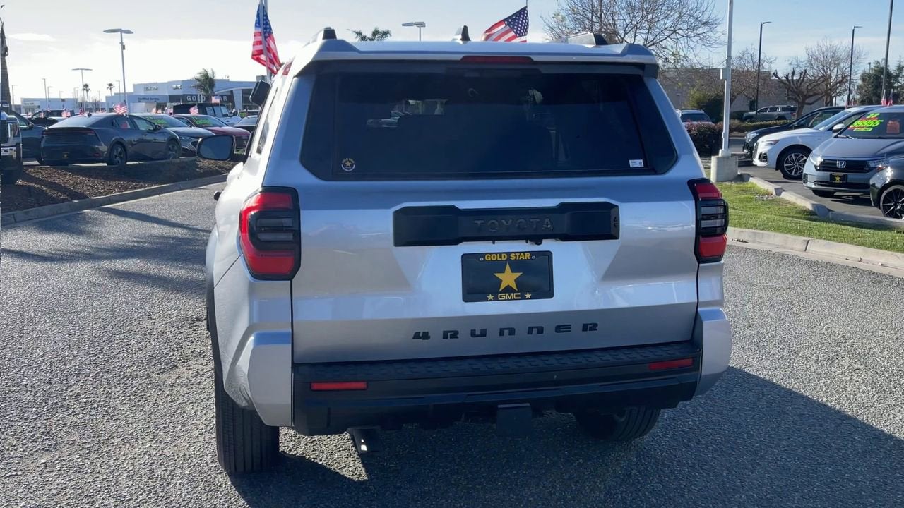 2025 Toyota 4Runner SR5