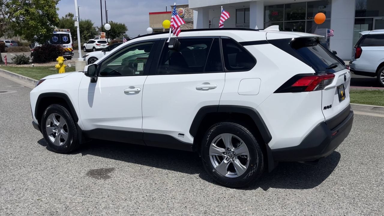 2025 Toyota RAV4 Hybrid XLE