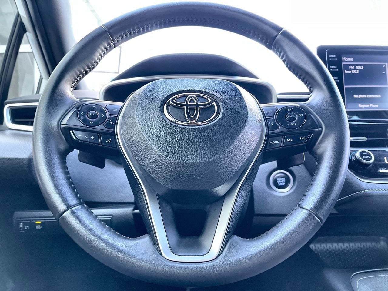 2022 Toyota Corolla Hatchback SE