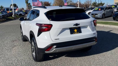 2025 Chevrolet Trax LT