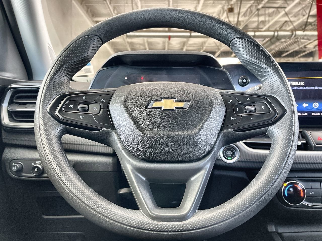 2025 Chevrolet Trailblazer LS