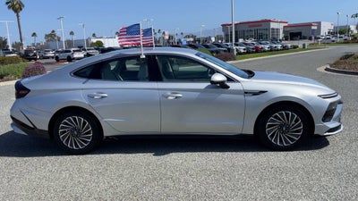 2025 Hyundai Sonata Hybrid SEL