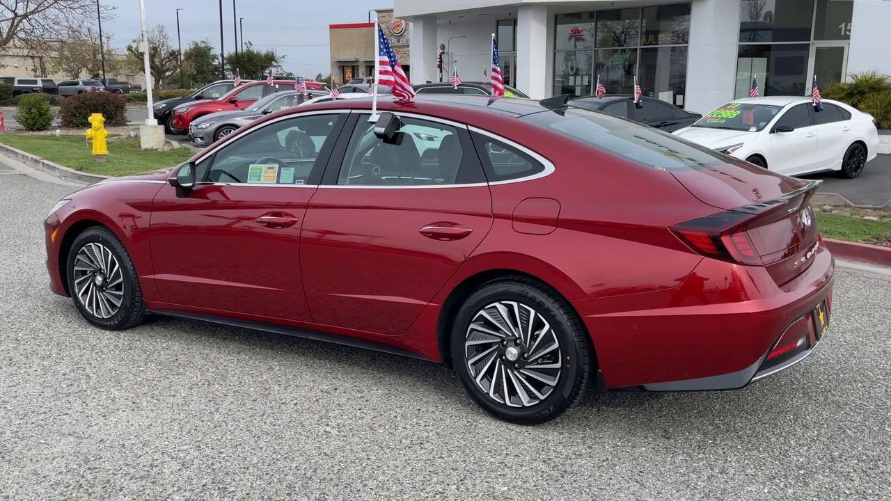 2023 Hyundai Sonata Hybrid Limited