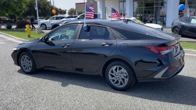 2024 Hyundai Elantra SEL