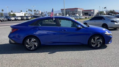 2024 Hyundai Elantra Limited