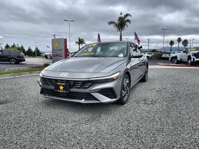 2024 Hyundai Elantra SEL