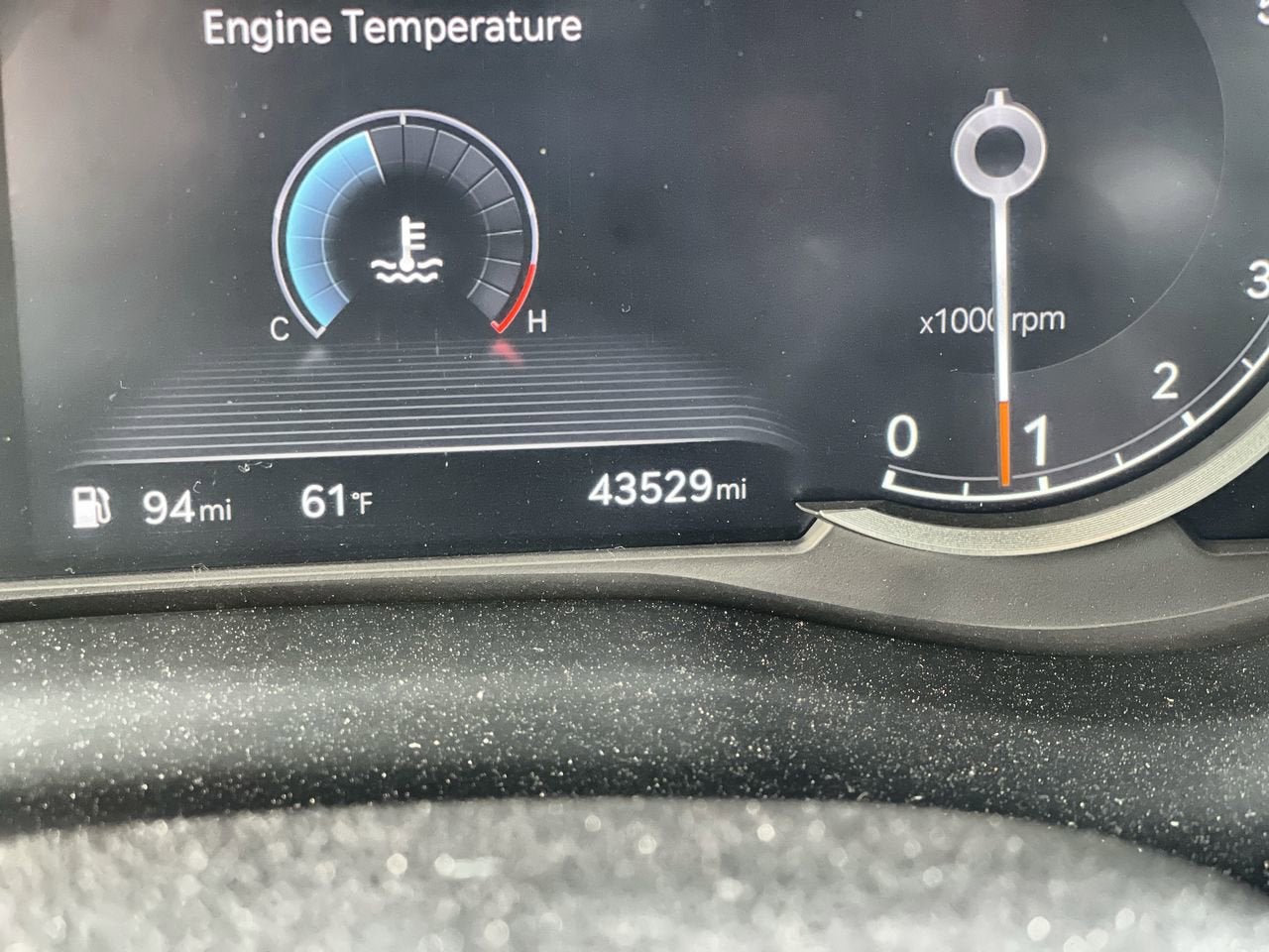 2024 Genesis G70 2.5T