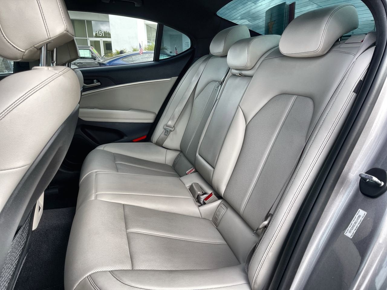 2024 Genesis G70 2.5T