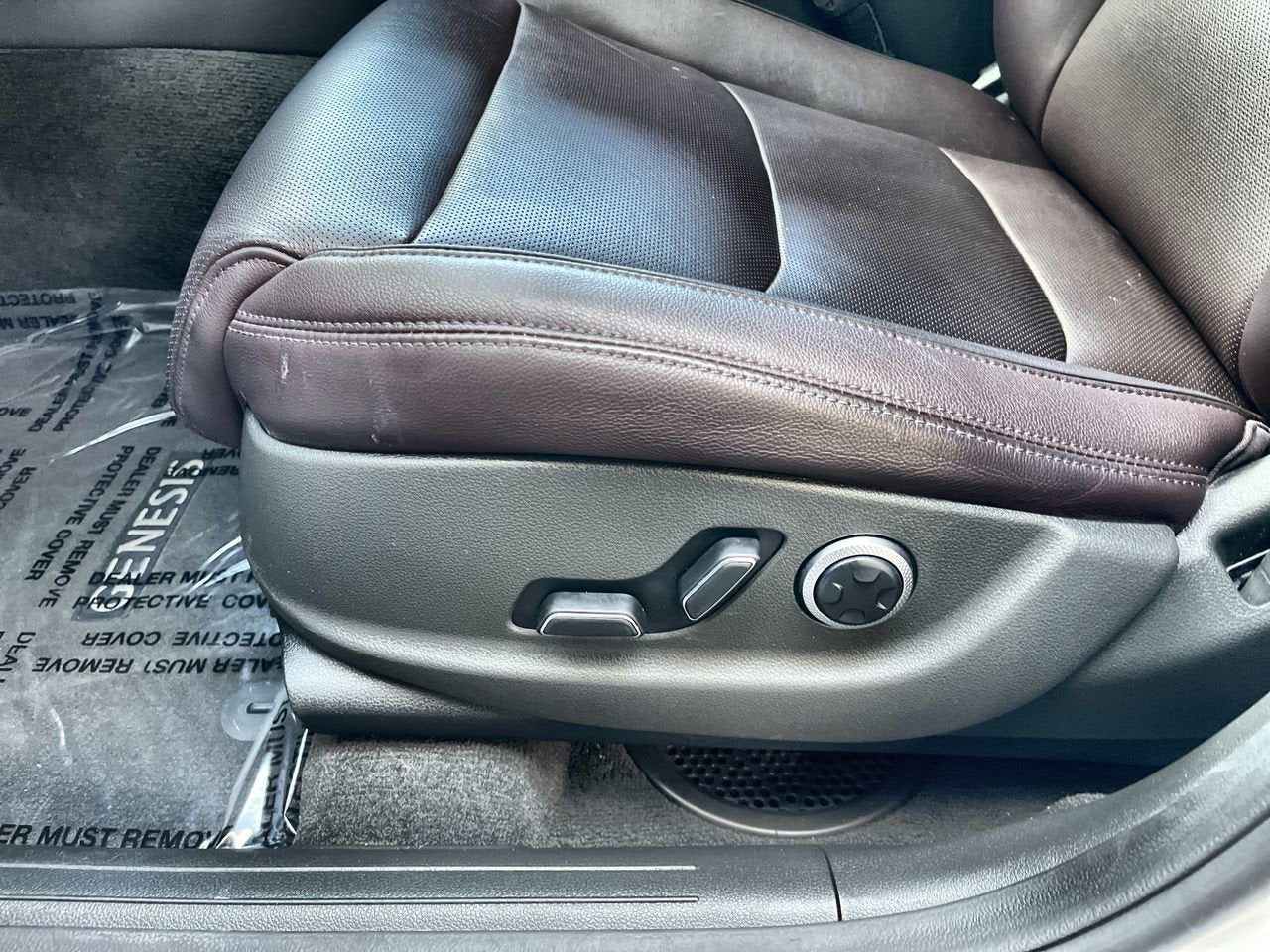 2023 Genesis GV70 2.5T