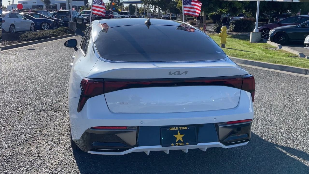 2025 Kia K5 EX