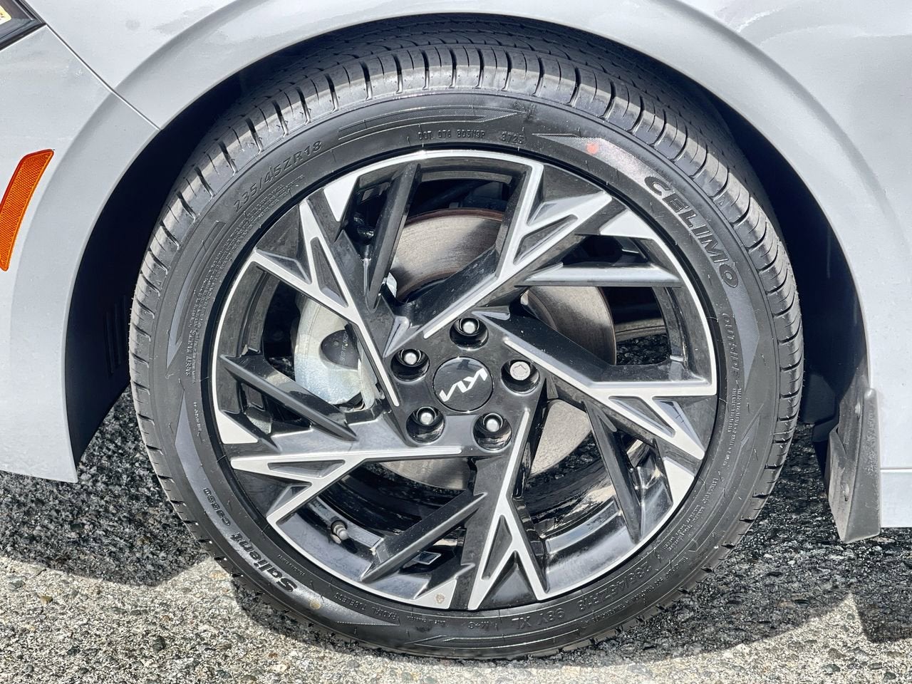 2025 Kia K5 GT-Line