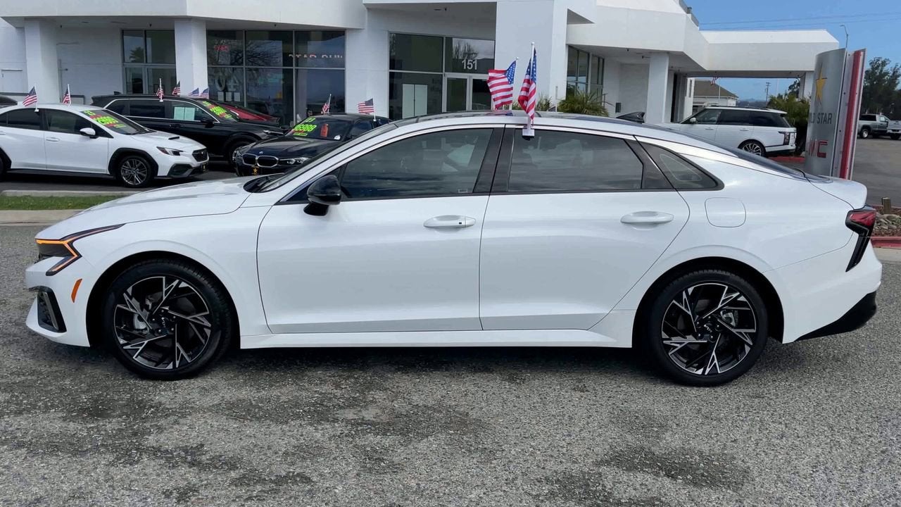 2025 Kia K5 GT-Line
