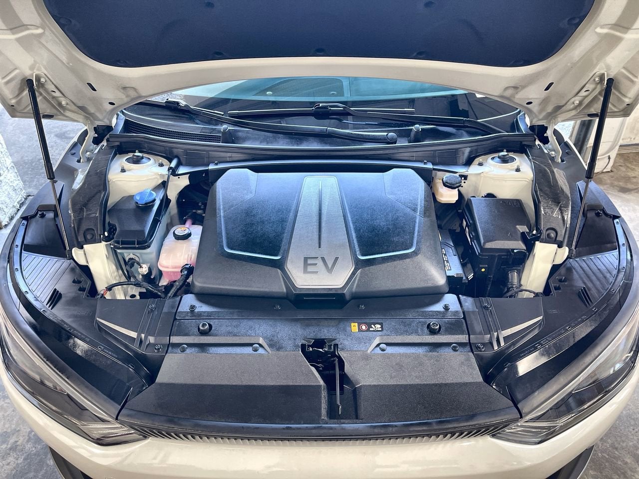 2024 Kia EV6 Light Long Range