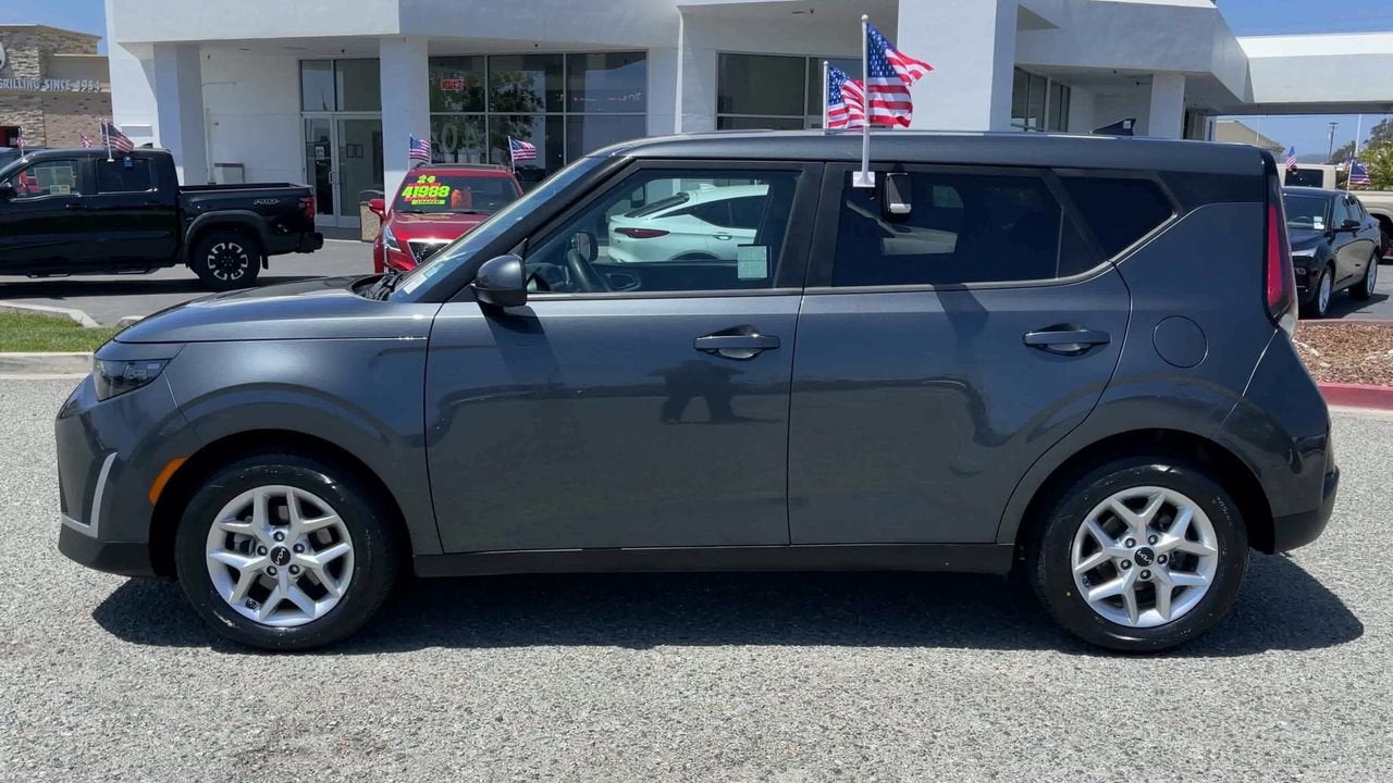 2024 Kia Soul LX
