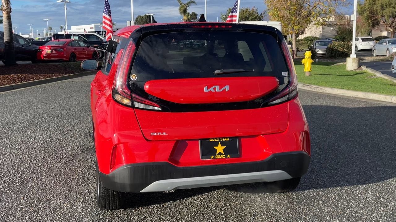 2023 Kia Soul LX
