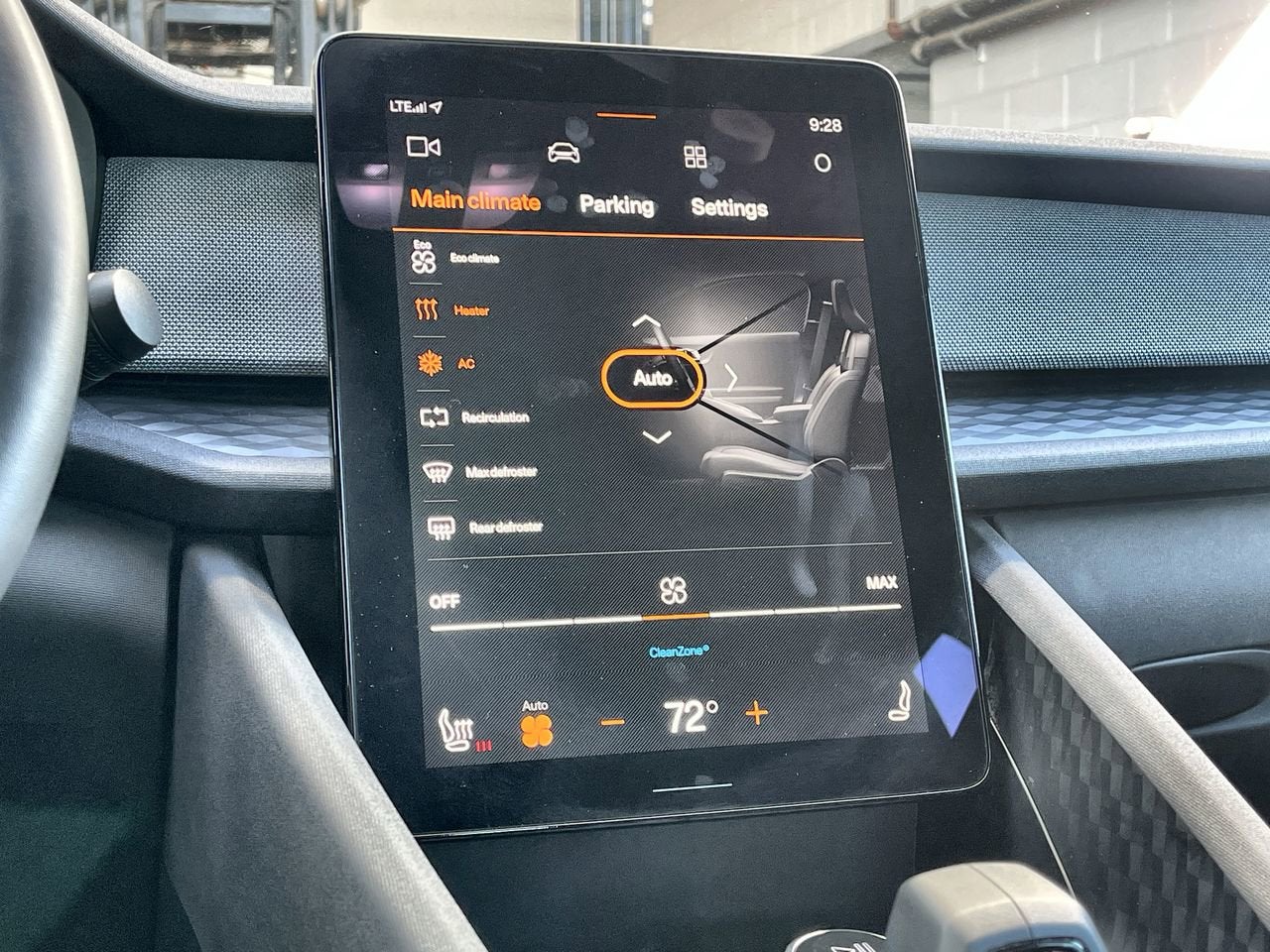 2022 POLESTAR 2 Long Range Dual Motor