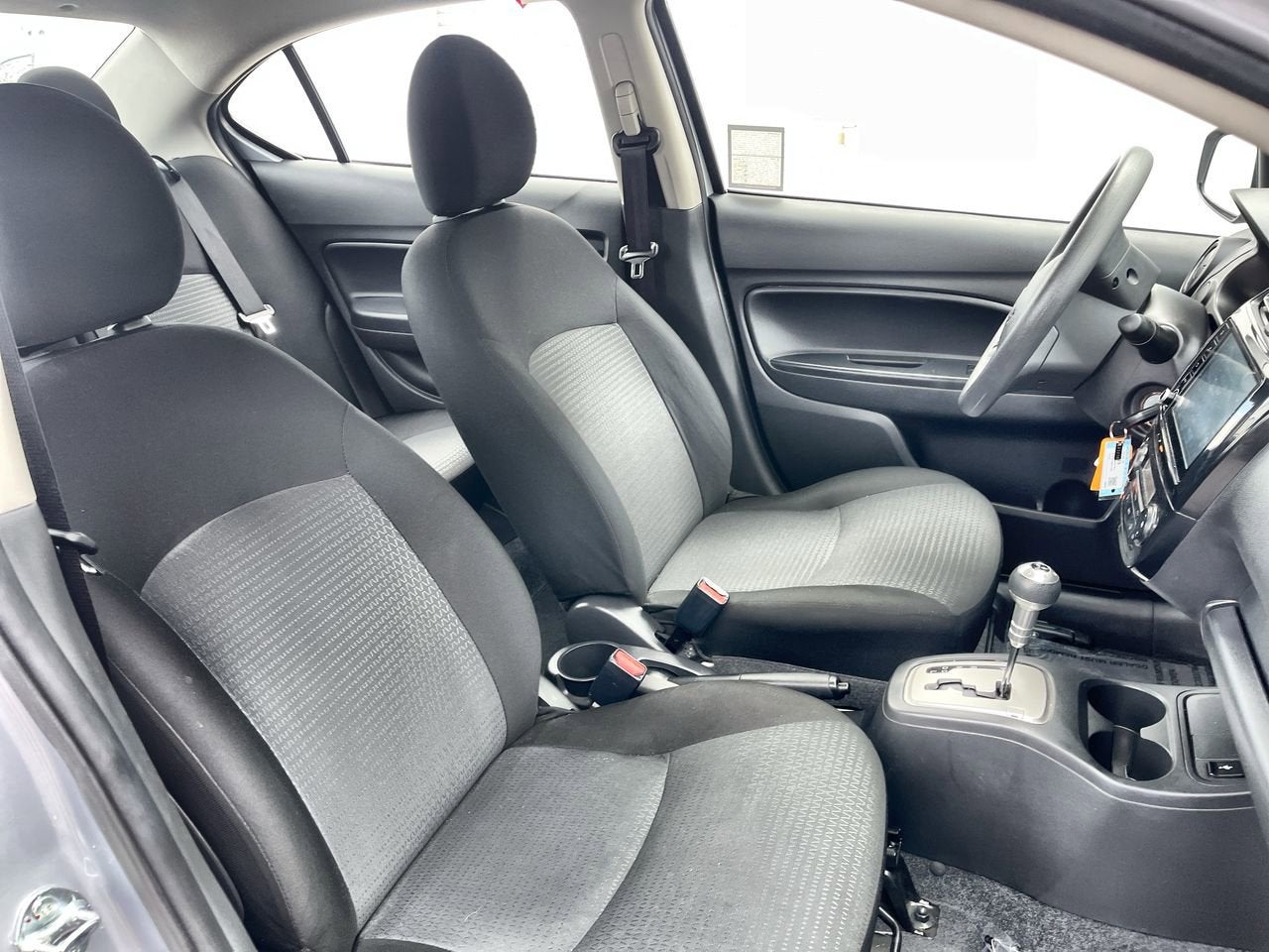 2022 Mitsubishi Mirage G4 ES