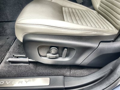 2023 Land Rover Discovery Sport SE