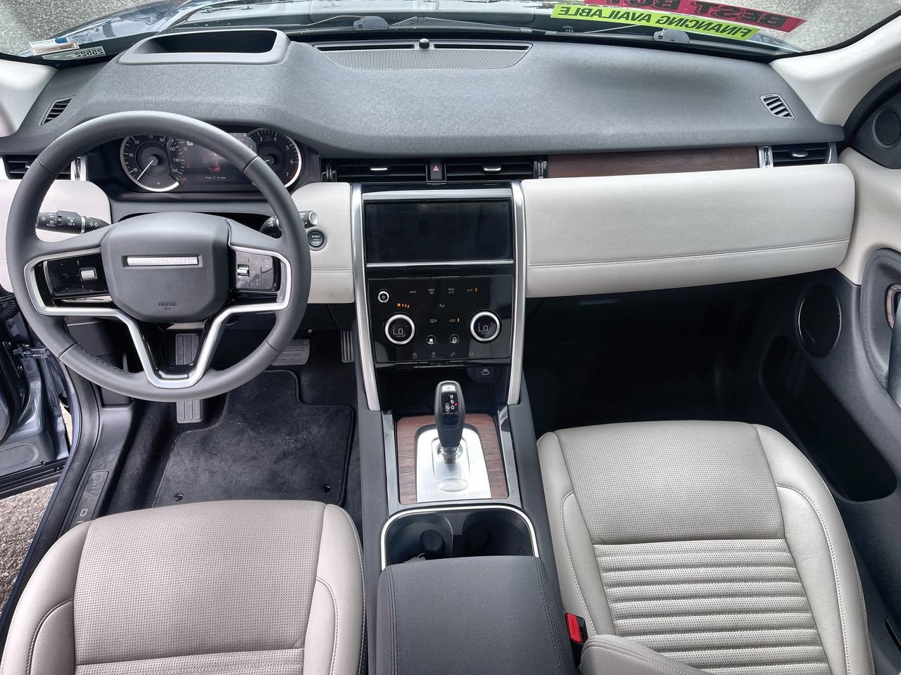 2023 Land Rover Discovery Sport SE