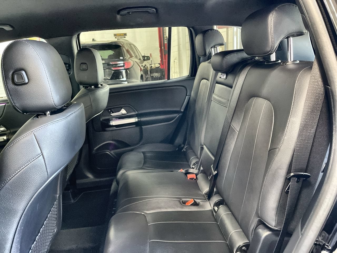 2025 Mercedes-Benz GLB GLB 250
