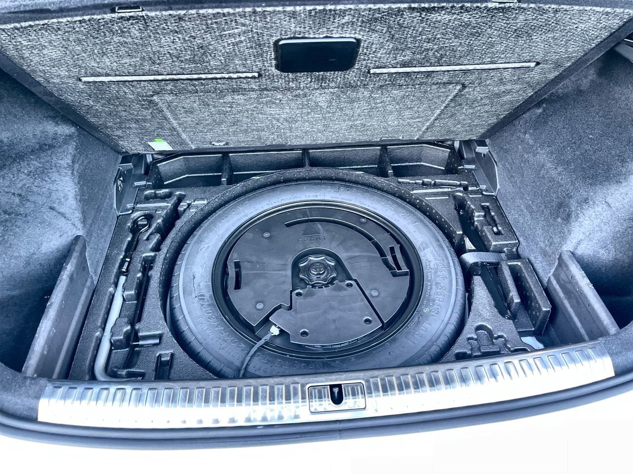 2022 Audi Q3 S line Premium